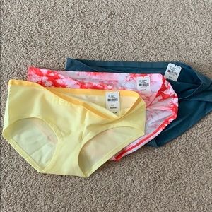 3 PINK underwear set